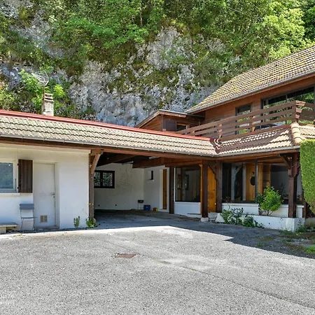 La Maison De Dany Holiday home *